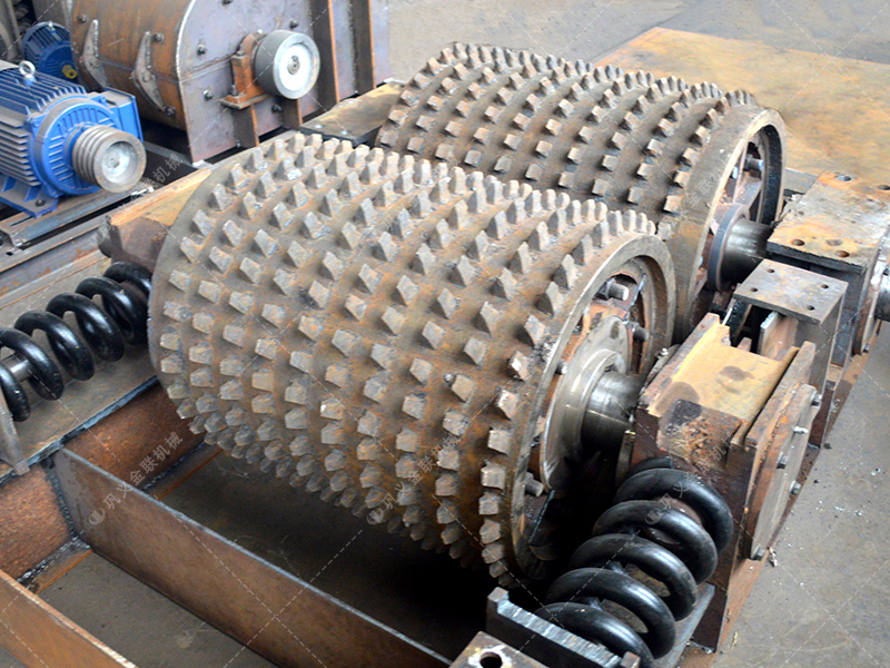 煤礦作業環境惡劣，雙齒輥破碎機在耐用性與可靠性上做了哪些文章？