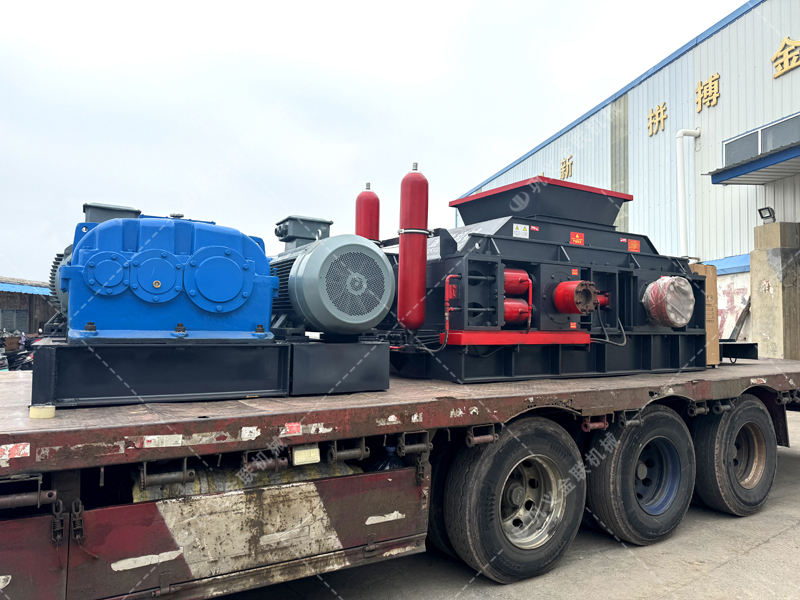 高硬物料、高能耗、低成品率？液壓雙輥制砂機讓河卵石制砂三大難題一起消失